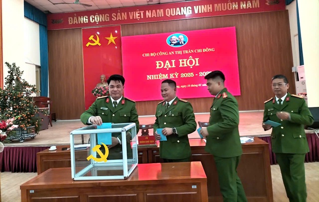 Đại hội các Chi bộ trực thuộc Đảng bộ thị trấn Chi Đông thành công tốt đẹp- Ảnh 7. Đại hội các Chi bộ trực thuộc Đảng bộ thị trấn Chi Đông thành công tốt đẹp- Ảnh 7.