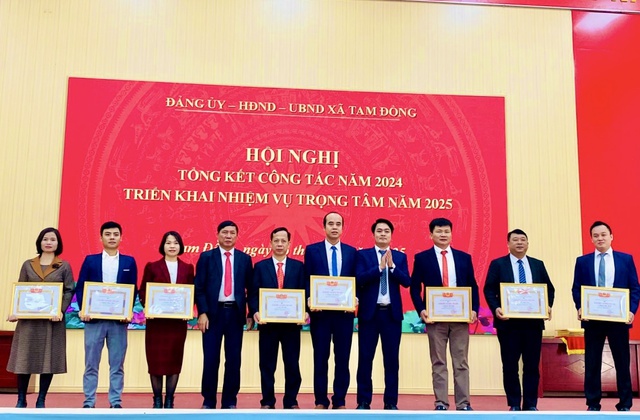 Đảng ủy - HĐND - UBND xã Tam Đồng tổng kết nhiệm vụ năm 2024, triển khai nhiệm vụ trọng tâm năm 2025- Ảnh 2.