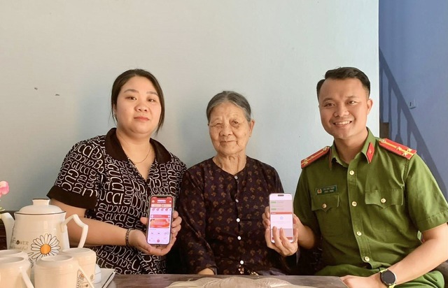 Mê Linh: Phát huy trách nhiệm công dân tham gia góp ý sửa đổi Hiến pháp- Ảnh 2. Mê Linh: Phát huy trách nhiệm công dân tham gia góp ý sửa đổi Hiến pháp- Ảnh 2.