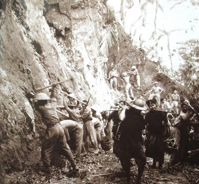 BÀI TUYÊN TRUYỀN KỶ NIỆM 71 NĂM NGÀY CHIẾN THẮNG LỊCH SỬ ĐIỆN BIÊN PHỦ ( 7/5/1954-7/5/2025) - Ảnh 1. BÀI TUYÊN TRUYỀN KỶ NIỆM 71 NĂM NGÀY CHIẾN THẮNG LỊCH SỬ ĐIỆN BIÊN PHỦ ( 7/5/1954-7/5/2025) - Ảnh 1.