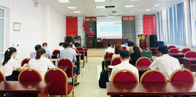 Đội Thuế liên huyện Sóc Sơn - Mê Linh tham dự hội nghị trực tuyến của Chi cục Thuế khu vực I- Ảnh 1. Đội Thuế liên huyện Sóc Sơn - Mê Linh tham dự hội nghị trực tuyến của Chi cục Thuế khu vực I- Ảnh 1.