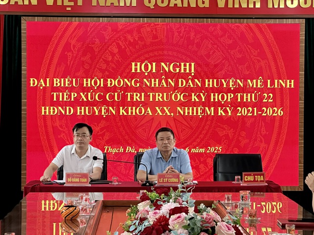 Tổ Đại biểu HĐND huyện thuộc đơn vị bầu cử số 4 tiếp xúc cử tri trước kỳ họp thường lệ giữa năm 2025, HĐND huyện nhiệm kỳ 2021-2026
- Ảnh 1. Tổ Đại biểu HĐND huyện thuộc đơn vị bầu cử số 4 tiếp xúc cử tri trước kỳ họp thường lệ giữa năm 2025, HĐND huyện nhiệm kỳ 2021-2026
- Ảnh 1.