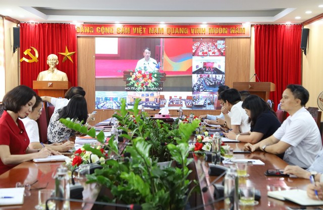 04 xã (mới) Quang Minh, Tiến Thắng, Mê Linh, Yên Lãng tham dự hội nghị tập huấn của thành phố về vận hành thử nghiệm mô hình chính quyền địa phương 2 cấp- Ảnh 2. 04 xã (mới) Quang Minh, Tiến Thắng, Mê Linh, Yên Lãng tham dự hội nghị tập huấn của thành phố về vận hành thử nghiệm mô hình chính quyền địa phương 2 cấp- Ảnh 2.