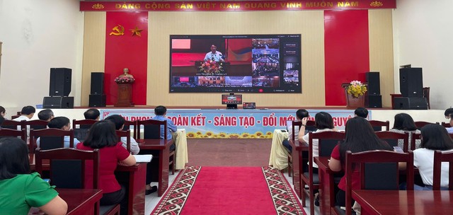 04 xã (mới) Quang Minh, Tiến Thắng, Mê Linh, Yên Lãng tham dự hội nghị tập huấn của thành phố về vận hành thử nghiệm mô hình chính quyền địa phương 2 cấp- Ảnh 3. 04 xã (mới) Quang Minh, Tiến Thắng, Mê Linh, Yên Lãng tham dự hội nghị tập huấn của thành phố về vận hành thử nghiệm mô hình chính quyền địa phương 2 cấp- Ảnh 3.