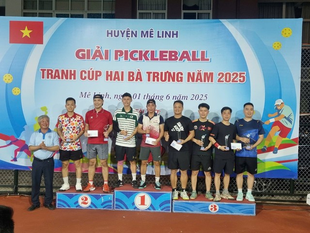 Khai Mạc giải Pickleball huyện Mê Linh năm 2025- Ảnh 10. Khai Mạc giải Pickleball huyện Mê Linh năm 2025- Ảnh 10.