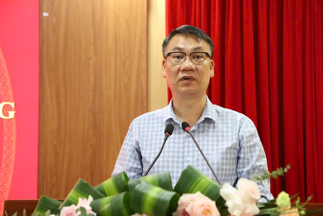 Trao quyết định công nhận người hoạt động cách mạng đối với đồng chí Lê Sỹ Bang thuộc Đảng bộ huyện Mê Linh- Ảnh 3. Trao quyết định công nhận người hoạt động cách mạng đối với đồng chí Lê Sỹ Bang thuộc Đảng bộ huyện Mê Linh- Ảnh 3.
