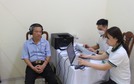 Trên 100 người dân huyện Mê Linh được khám thính miễn phí