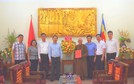 Đồng chí Bí thư Huyện ủy Mê Linh chúc mừng chùa Trung Hậu nhân Lễ Phật đản năm 2023