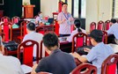 Phòng giao dịch NHCSXH huyện Mê Linh triển triển khai văn bản 247/NHCS-HTQT-TT ngày 15/01/2024 về triển khai chương trình giáo dục số nâng cao cho khách hàng của NHCSXH tại xã Chu Phan.