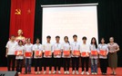 Mê Linh: Bế giảng lớp bồi dưỡng nhận thức về Đảng cho học sinh THPT năm 2024
