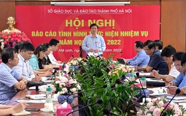 Thứ trưởng Bộ GD&ĐT Nguyễn Hữu Độ kiểm tra triển khai chương trình giáo dục phổ thông mới của Hà Nội