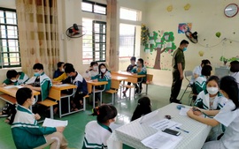 Thanh Lâm tổ chức tiêm phòng Vacxin covid 19 cho học sinh từ lớp 1 đến lớp 4 tại trường Tiểu học Thanh Lâm A