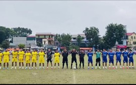 4 đội lọt vào Bán kết giải Bóng đá tranh cúp Hai Bà Trưng huyện Mê Linh năm 2023