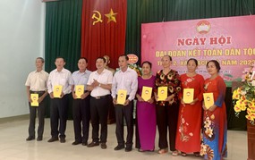 Sôi nổi Ngày hội Đại đoàn kết tại Thôn 2, xã Thạch Đà