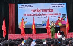 Công an thị trấn Quang Minh tổ chức tuyên truyền, phổ biến kiến thức về luật giao thông được bộ trên địa bàn năm 2024