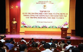 Huyện Mê Linh: Tăng cường ứng dụng công nghệ thông tin và trí tuệ nhân tạo trong giảng dạy và quản trị trường học