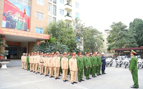 Công an huyện Mê Linh ra quân hiện đợt cao điểm tấn công, trấn áp tội phạm dịp Tết Dương lịch, Tết Nguyên đán Ất Tỵ và Lễ hội đầu xuân 2025