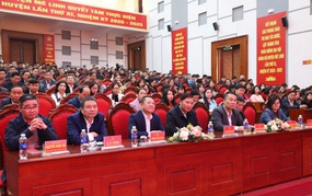 Mê Linh: Hơn 300 cán bộ chủ chốt được quán triệt thực hiện chỉ đạo của Trung ương, Thành ủy và Huyện ủy về sắp xếp tổ chức bộ máy