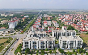 Phát huy tinh thần, hào khí của đại thắng mùa Xuân 1975, xây dựng quê hương Hai Bà Trưng bững bước vào kỷ nguyên mới