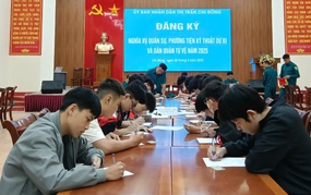 Hội đồng nghĩa vụ quân sự thị trấn Chi Đông tổ chức đăng ký nghĩa vụ quân sự lần đầu cho nam công dân đủ 17 tuổi trên địa bàn thị trấn năm 2025