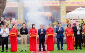 Khai mạc lễ hội Đình - Chùa Bồng Mạc, xã Liên Mạc