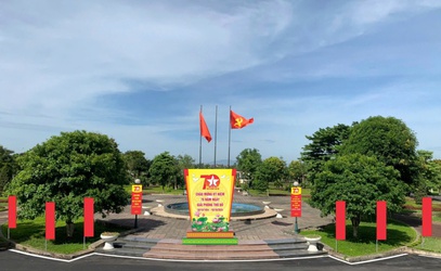 Mê Linh trang hoàng rực rỡ chào mừng kỷ niệm 70 năm Ngày Giải phóng Thủ đô
