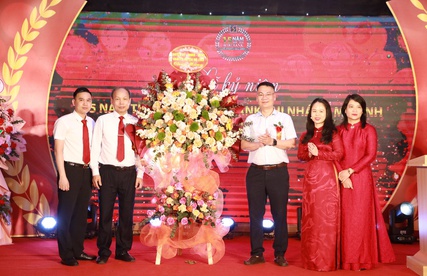 Agribank Chi nhánh Mê Linh kỷ niệm 15 năm thành lập