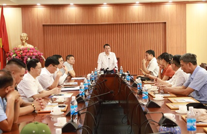 Huyện Mê Linh khen thưởng 21 hộ gia đình "gương mẫu, đi đầu" nhận đất tái định cư phục vụ dự án đường Vành đai 4