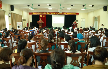 Bệnh viện Đa khoa huyện Mê Linh: Phát động tháng huyết áp và kỷ niệm ngày Quốc tế điều dưỡng