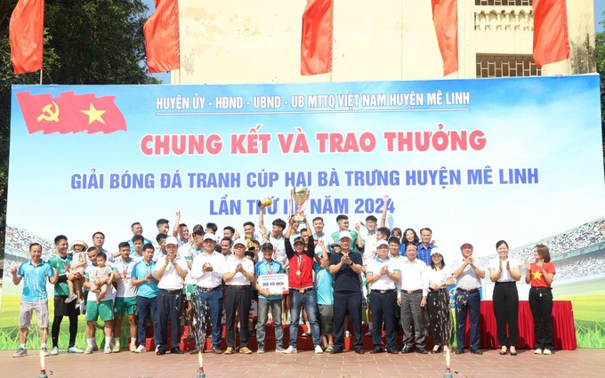 Đội bóng đá thị trấn Chi Đông tiếp tục giành vô địch giải Bóng đá tranh cúp Hai Bà Trưng huyện Mê Linh lần thứ III, năm 2024.